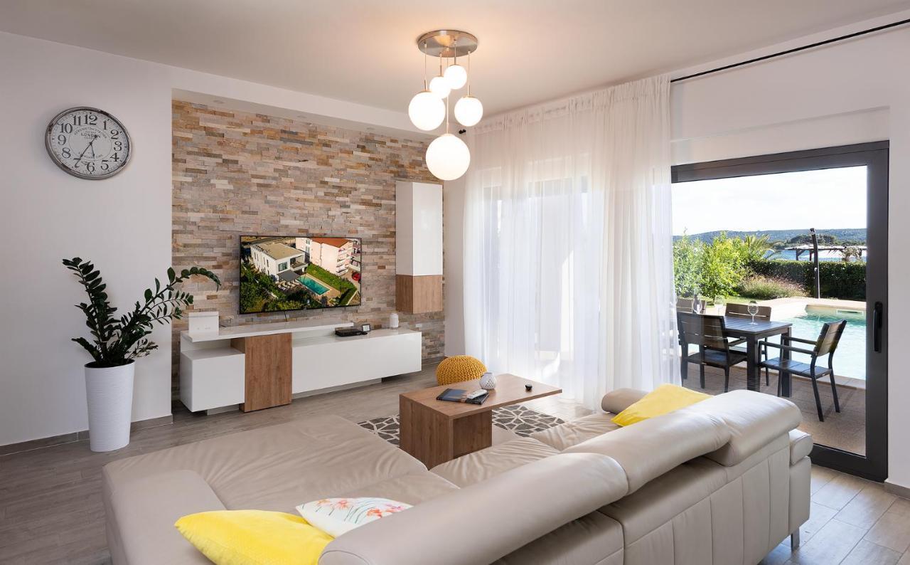 Villa Lu-Ma Turanj Extérieur photo